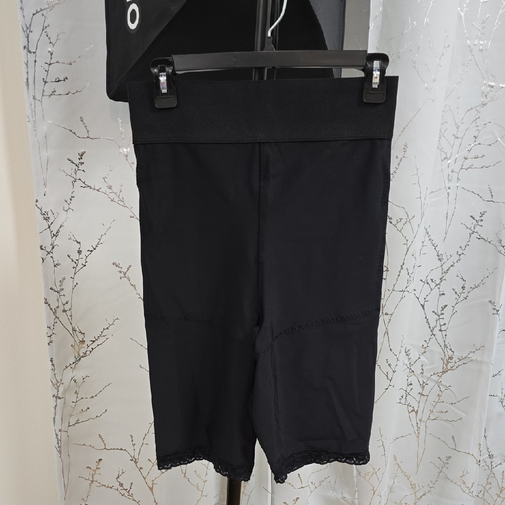 Elegant Black High-Waisted Shapewear Shorts